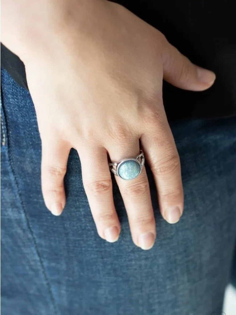 Glitter Grove Spring Ring - paparazzi jewelry